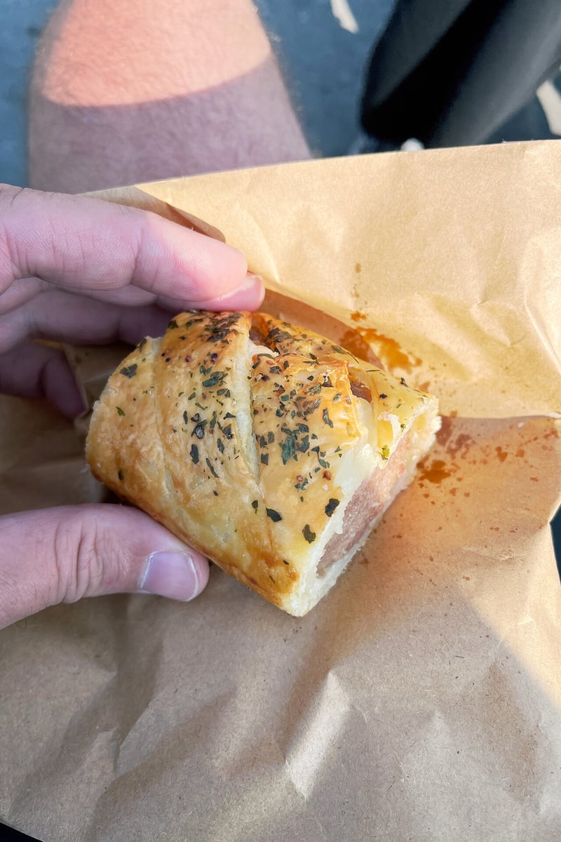 Travelpicks Blog - Deal - Pier - Sausage Roll 1280x1920px